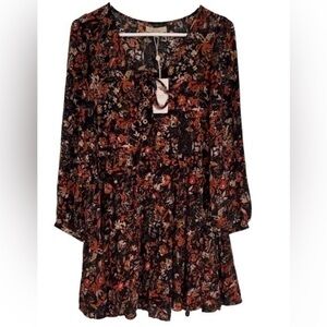 CHELSEA & VIOLET TIERED EMPIRE FLORAL DRESS SMALL